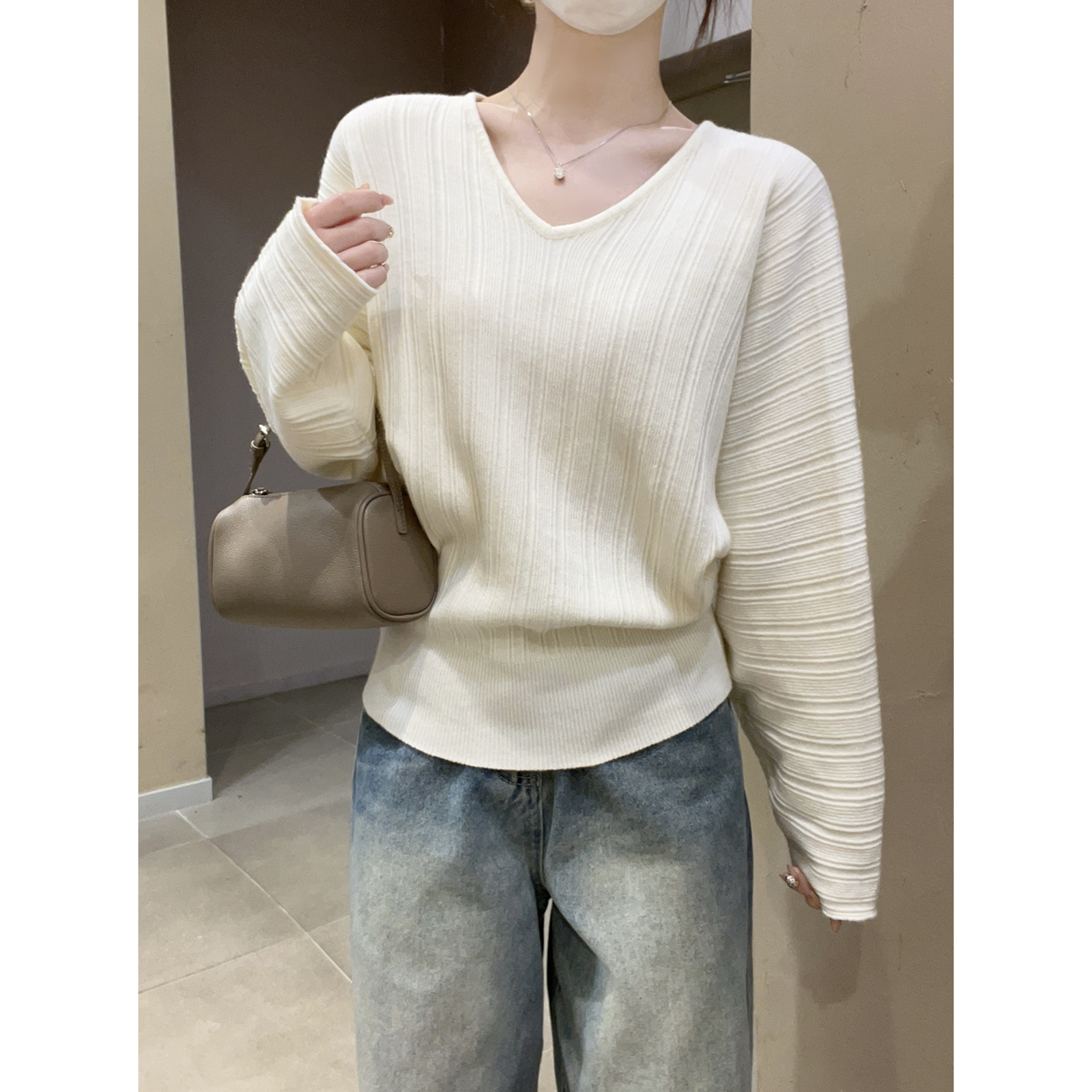 Loose Fit V-Neck Sweater 5