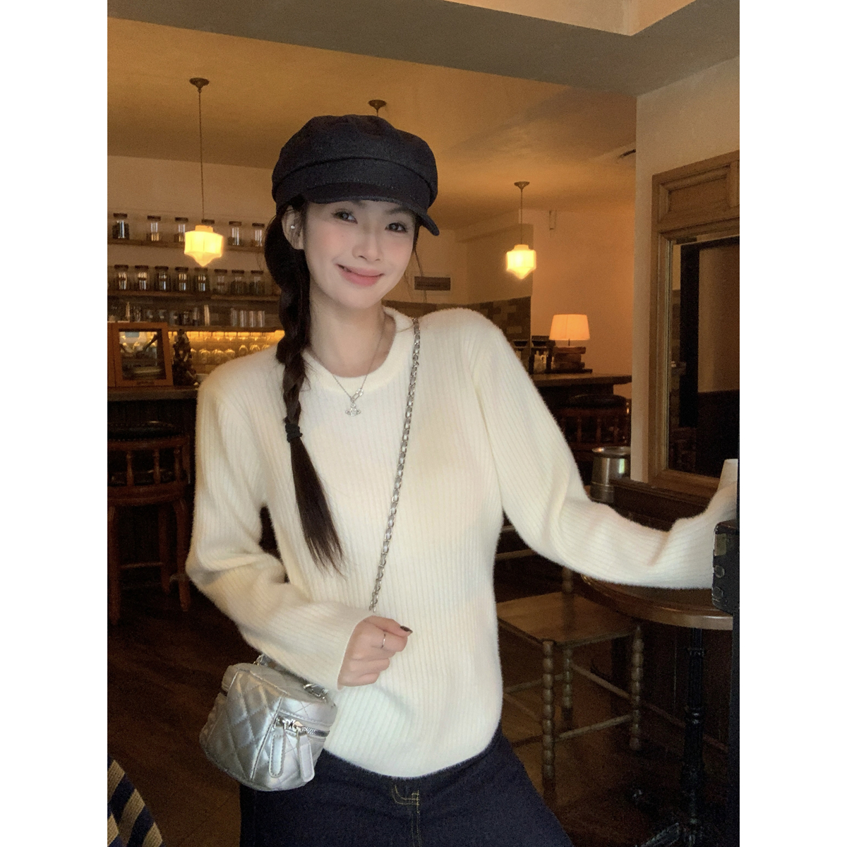 Round Neck Sweater 3